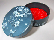 �a���̍��{�b�N�XA�EB